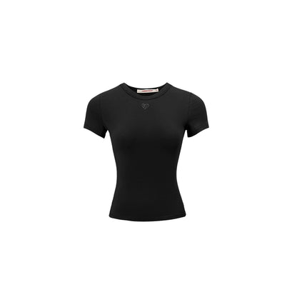 1JINN STUDIO Embroidered Basic T-shirt