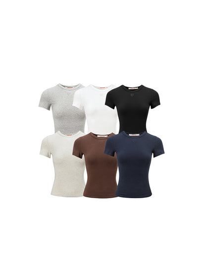 1JINN STUDIO Embroidered Basic T-shirt